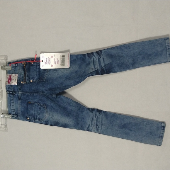 Diamante - Picture 13 of 14